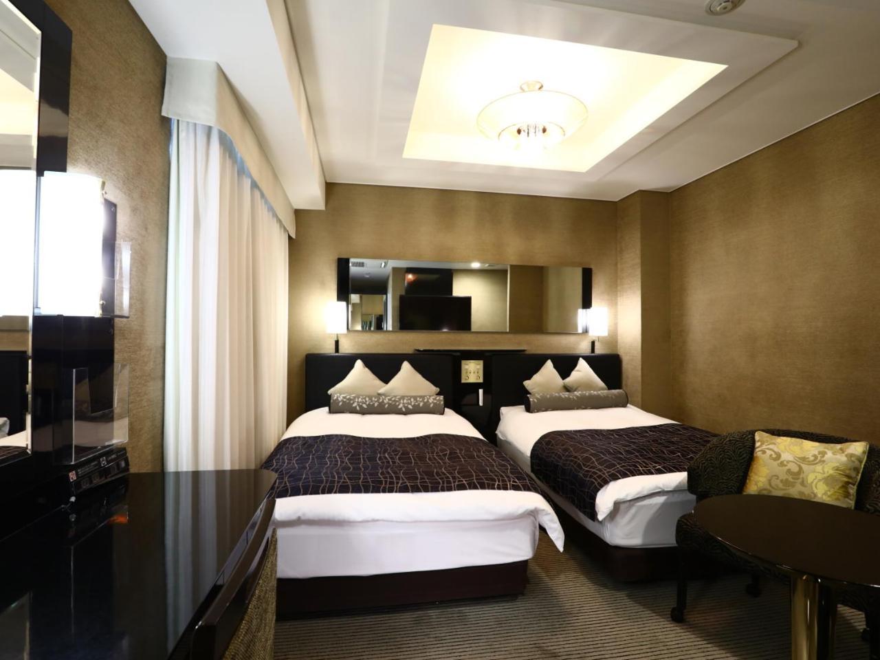 Apa Hotel Higashi Shinjuku Kabukicho Токио Экстерьер фото